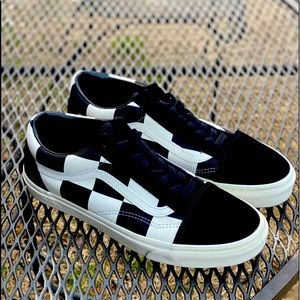 Vans black/white